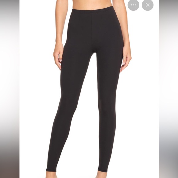 SKIMS Pants - NWT Skims Fits Everybody Legging